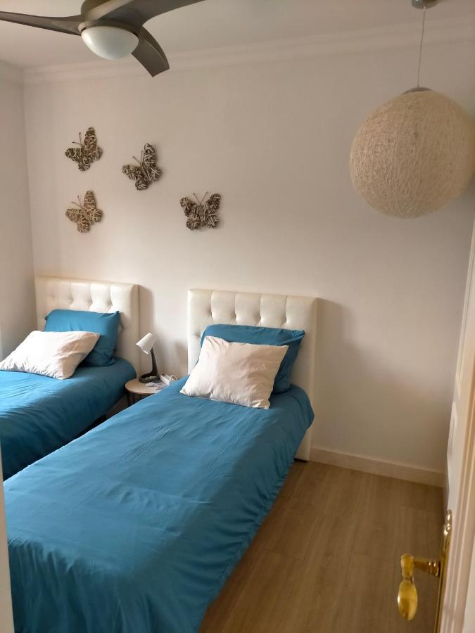 Appartement Met Zeezicht En Vlakbij Het Strand Manilva Exterior foto