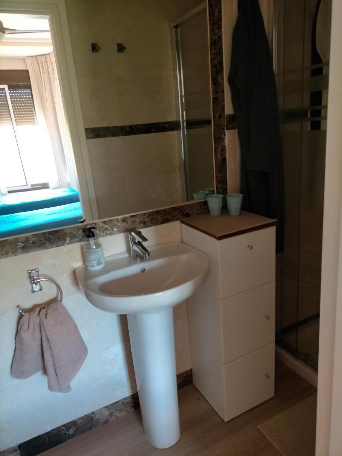 Appartement Met Zeezicht En Vlakbij Het Strand Manilva Exterior foto