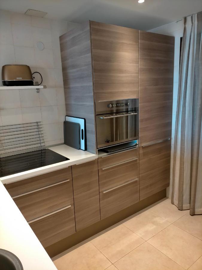 Appartement Met Zeezicht En Vlakbij Het Strand Manilva Exterior foto